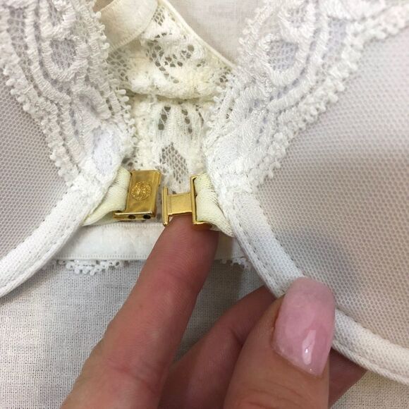 White Natori Padded Bra Size 32 B - Picture 6 of 12